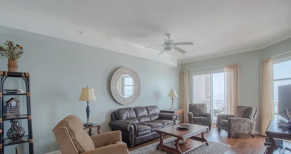 Legacy Towers I Penthouse - photo 25