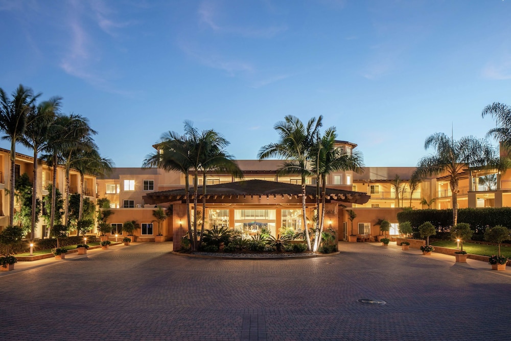The Cassara Carlsbad Tapestry Collection by Hilton - photo 105