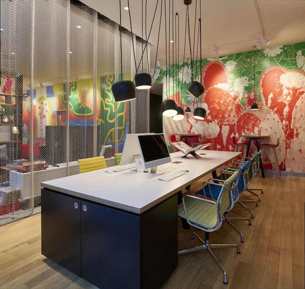 citizenM Austin Downtown - photo 29