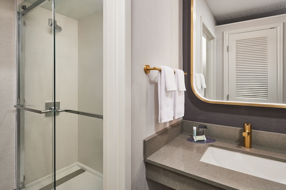 Courtyard by Marriott Fort Collins - photo 17