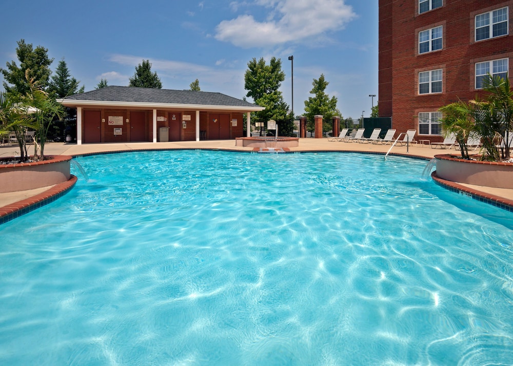 Holiday Inn Chantilly Dulles Expo Center by IHG - photo 23