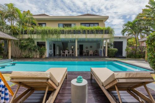 Beautiful Huge 4 bedrooms Villa in Canggu — 4-Star Luxury Hotel in Canggu, Indonesia