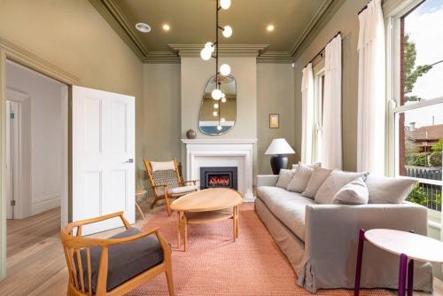 Camberwell Heritage Glamour in Melbourne, Australia