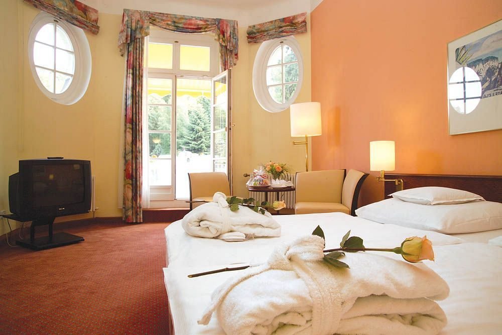 CAREA Parkhotel Schlangenbad — Schlangenbad — photo 2