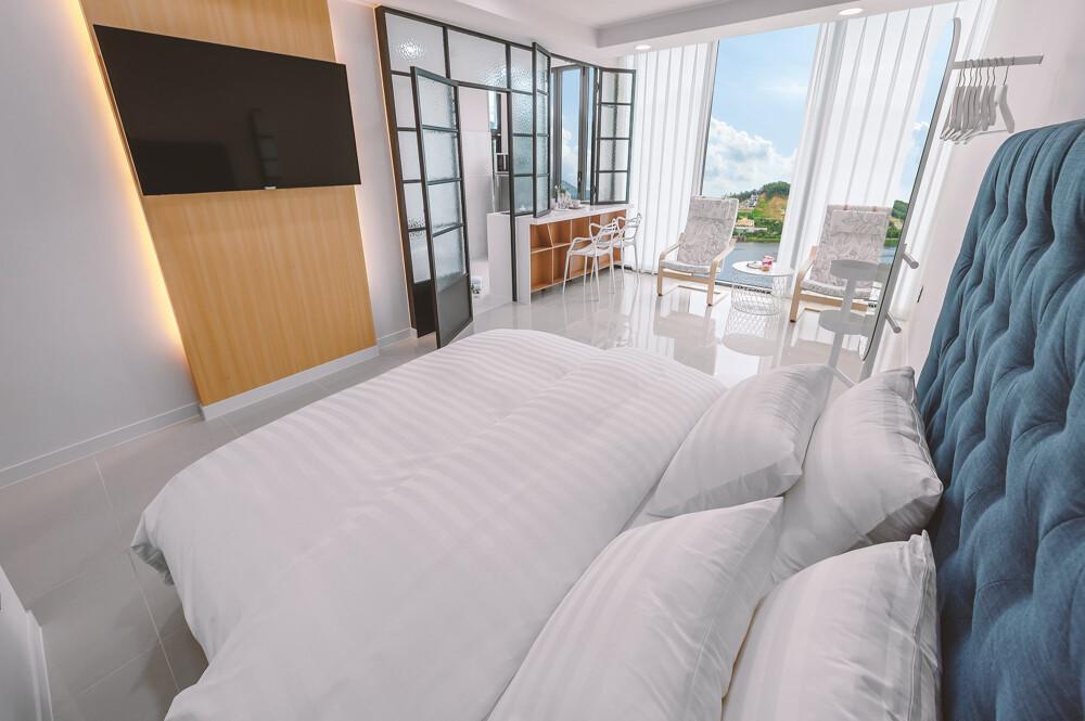 Gapyeong White Cube 24 Spa Pension — 4-Star Luxury Hotel in Gapyeong, South Korea