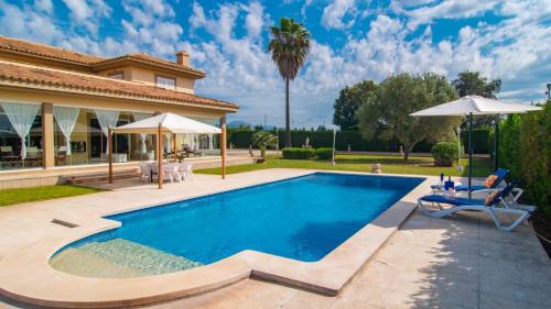 Finca Mafedo in Lloseta, Spain