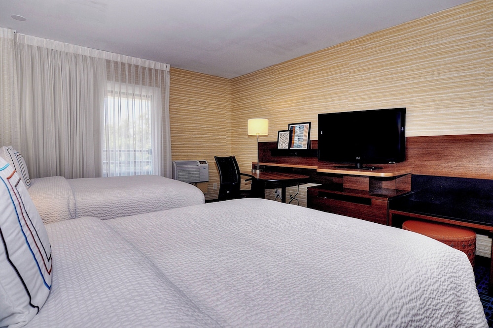 Fairfield Inn & Suites Los Angeles Rosemead - photo 14