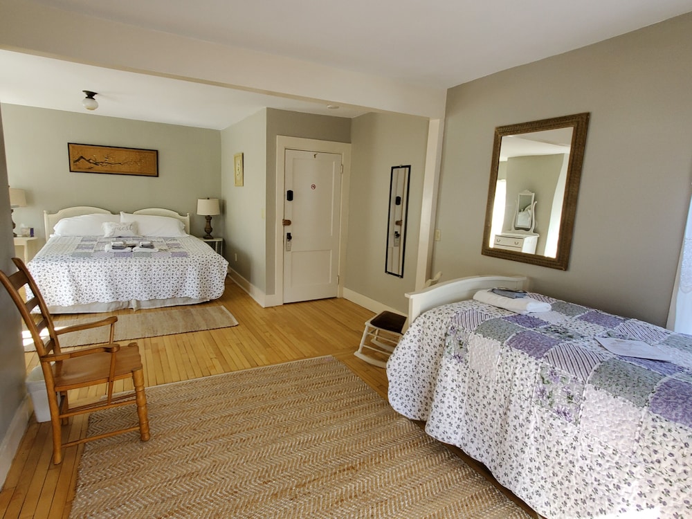 The Cornish Inn - photo 4