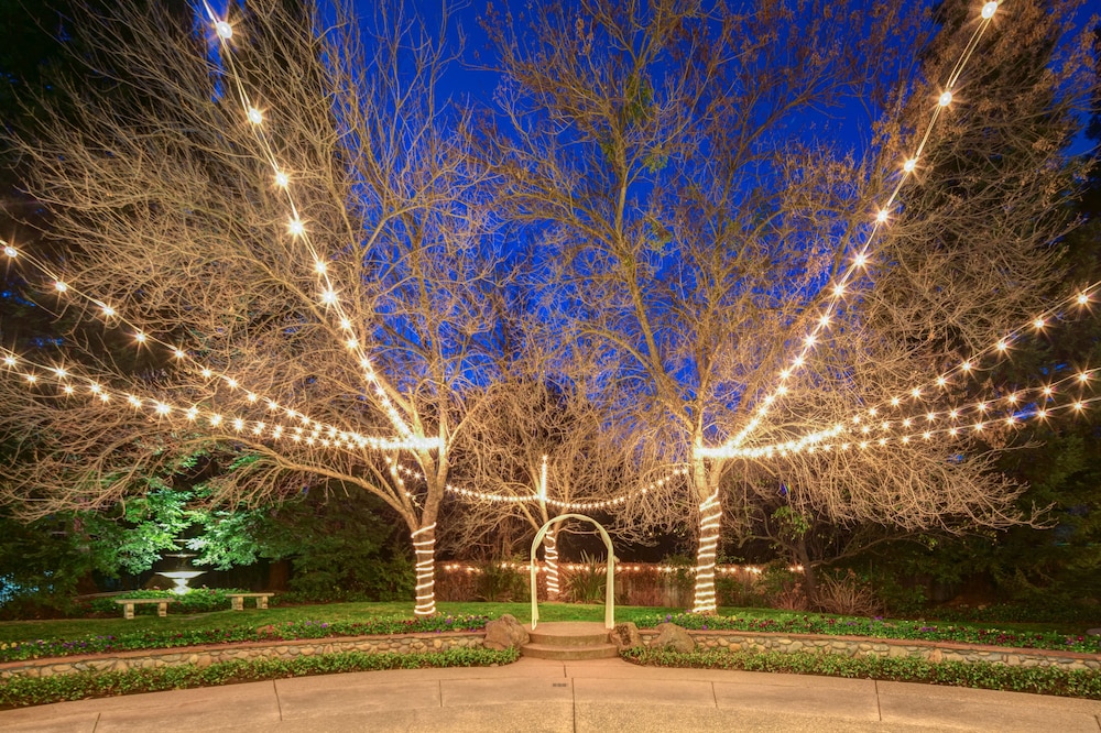 Lake Natoma Inn - photo 22