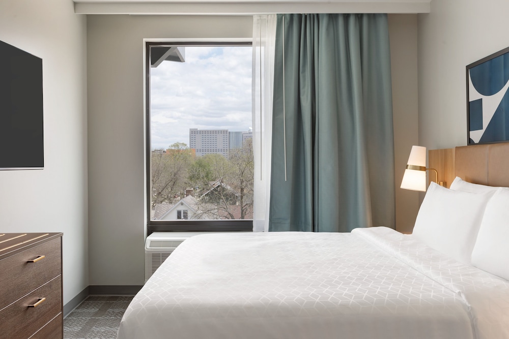 Staybridge Suites Rochester Mayo Clinic Area by IHG - photo 16