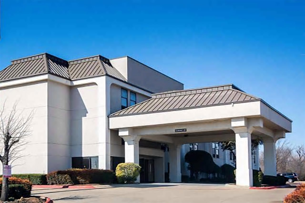 Days Inn by Wyndham Fort Worth North Fossil Creek in Fort Worth, United States