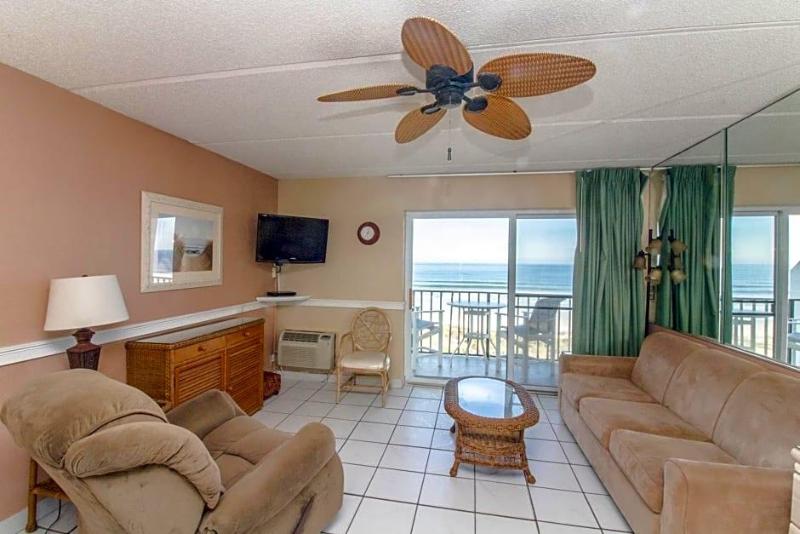 Beacher's Lodge Oceanfront Suites - photo 20