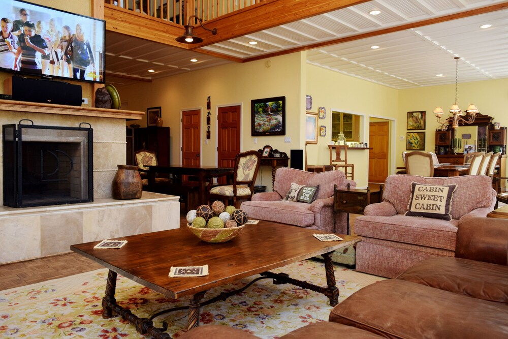 Double Dog Inn - featured photo