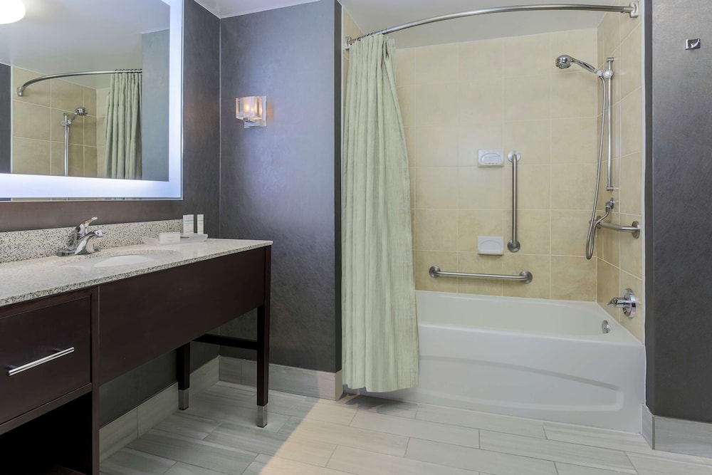 Homewood Suites Melville - photo 20