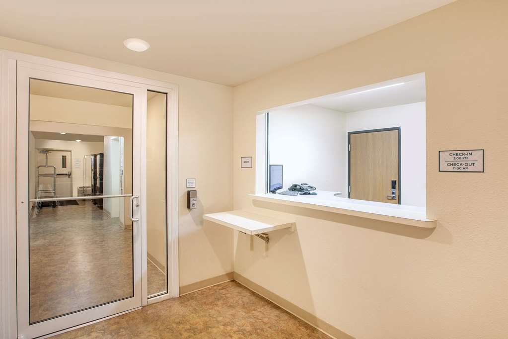 WoodSpring Suites Jacksonville Beach Blvd - photo 6