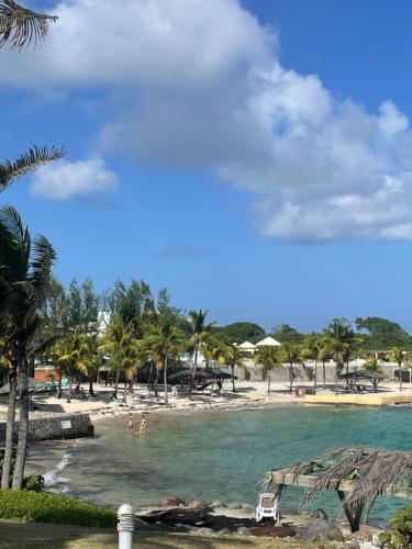 Attrapes rêves — 4-Star Luxury Hotel in Saint-Francois, Guadeloupe