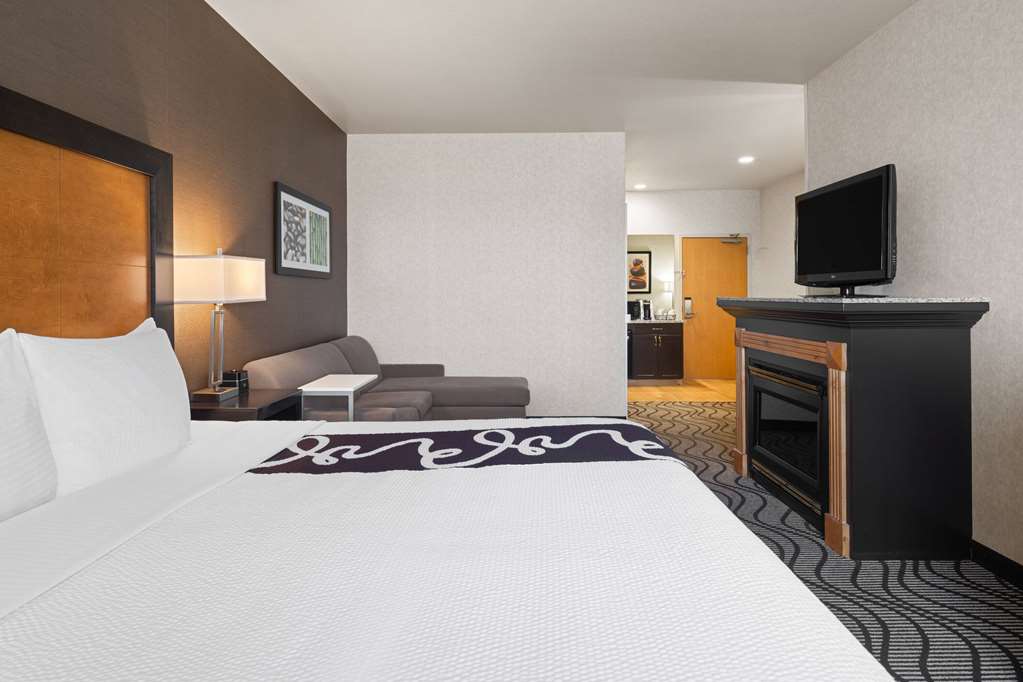 La Quinta Inn & Suites by Wyndham Idaho Falls Ammon - photo 43