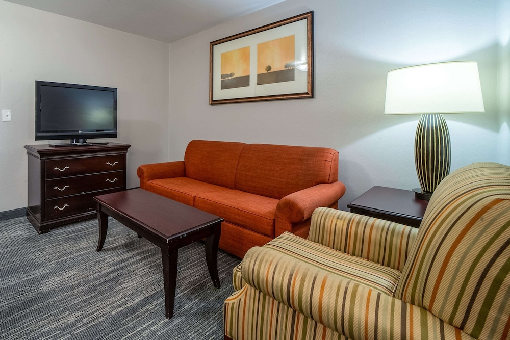 Country Inn & Suites by Radisson Ontario at Ontario Mills CA - photo 37