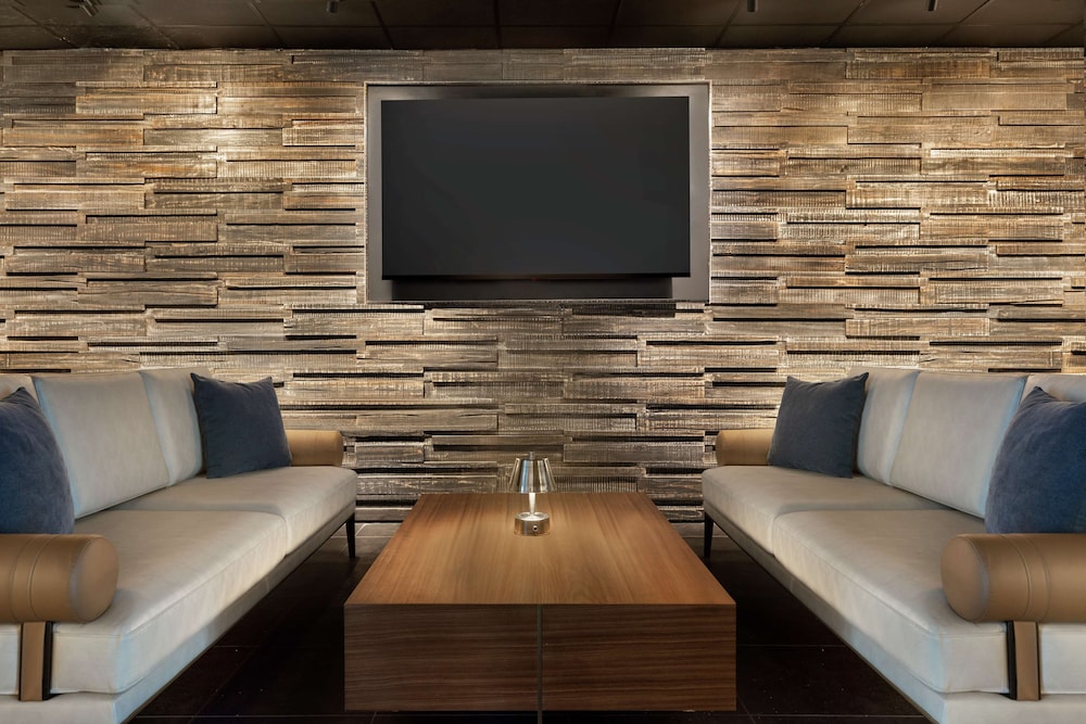 DoubleTree by Hilton San Francisco South Airport Blvd - photo 50