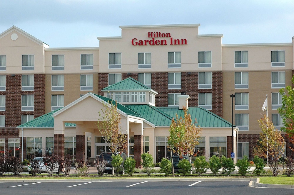 Hilton Garden Inn Naperville Warrenville - featured photo