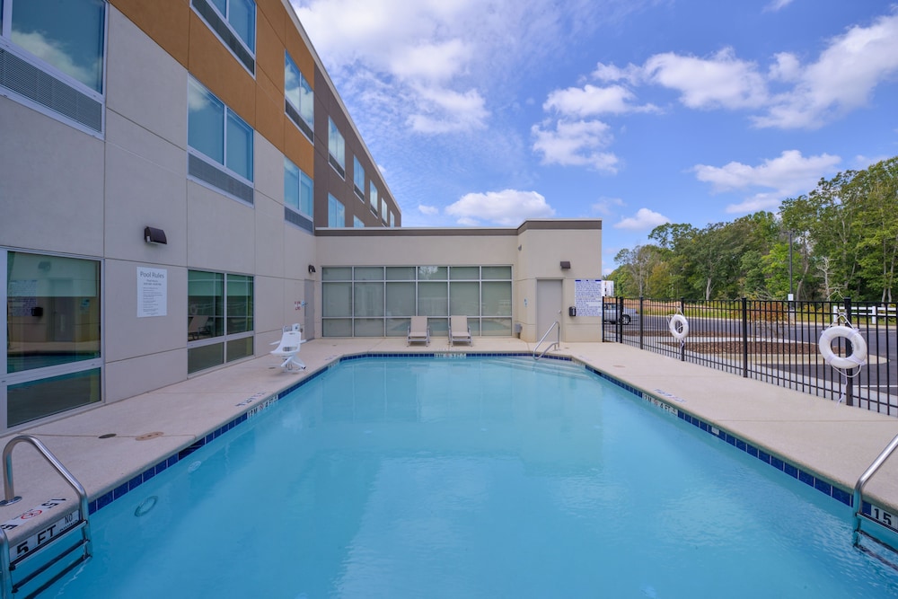 Holiday Inn Express Bethlehem by IHG - photo 22
