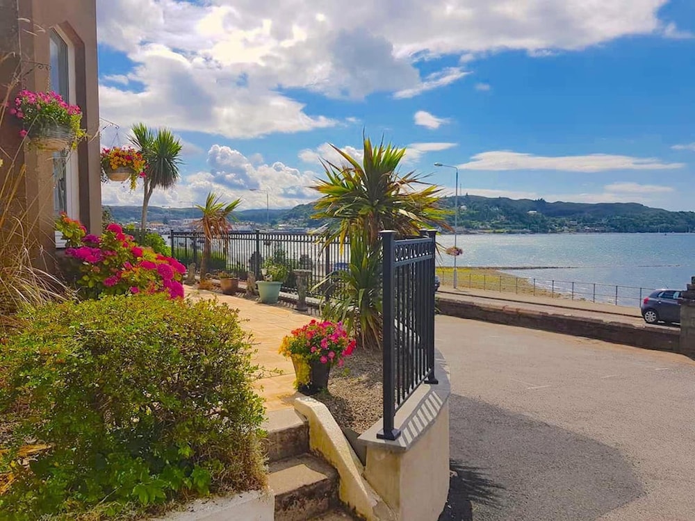 Corriemar Guest House — 4-Star Luxury Hotel in Oban, United Kingdom