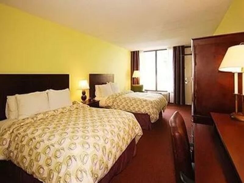 Clarion Inn Brunswick in Brunswick, United States