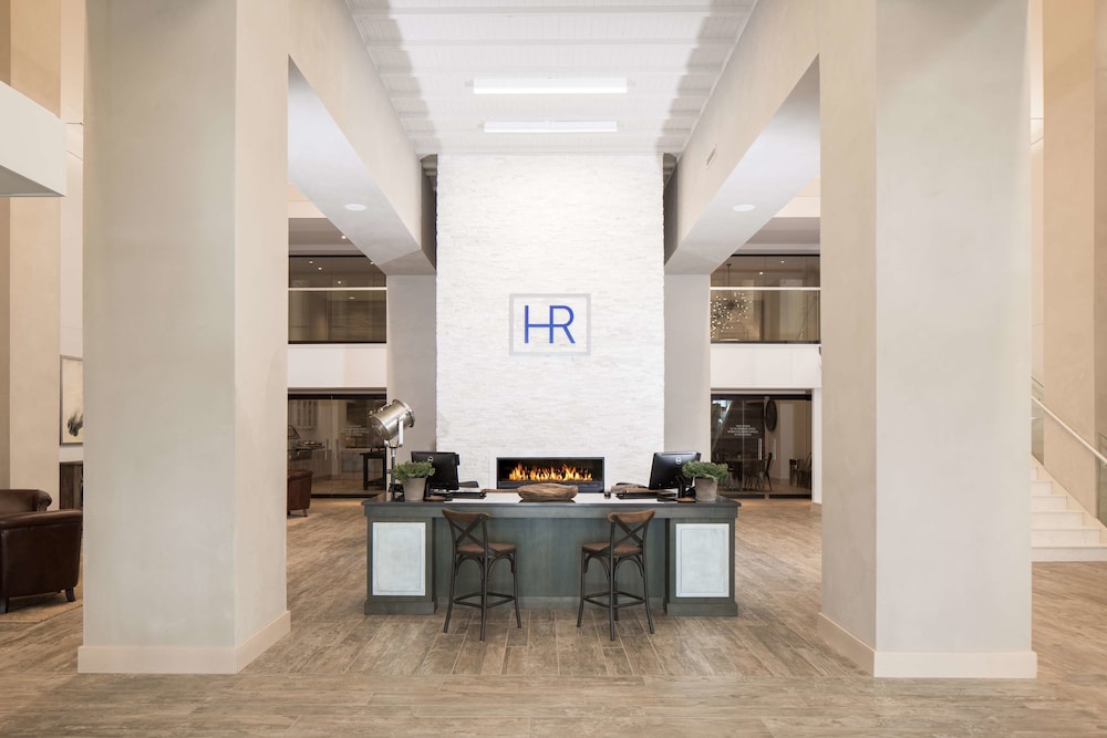 Hotel Renovo Des Moines Urbandale Tapestry Collection Hilton - photo 42