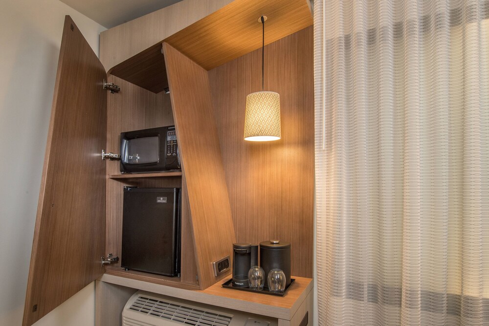 Courtyard by Marriott Petoskey at Victories Square - photo 3
