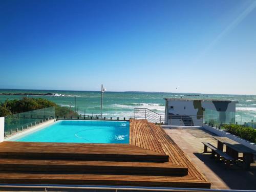 Seaside apartment Big Bay beach — 4-Star Luxury Hotel in Cape Town, South Africa