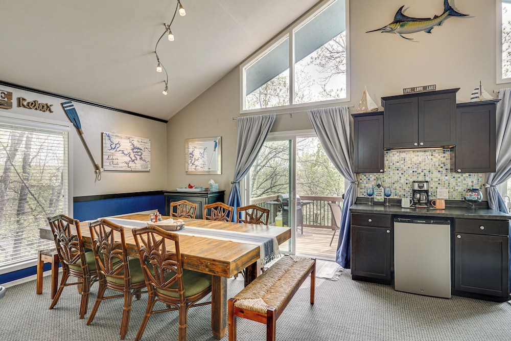 1 Mi to Margaritaville Resort Osage Beach Home - photo 4