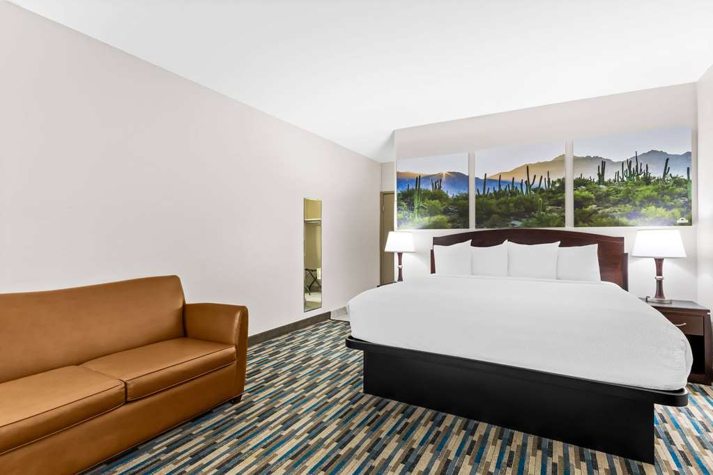 Days Inn & Suites by Wyndham Mesa Near Phoenix - photo 39