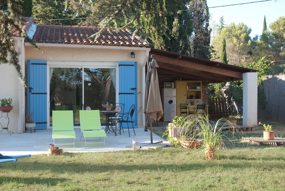 Vintage Provence — Arles — photo 2