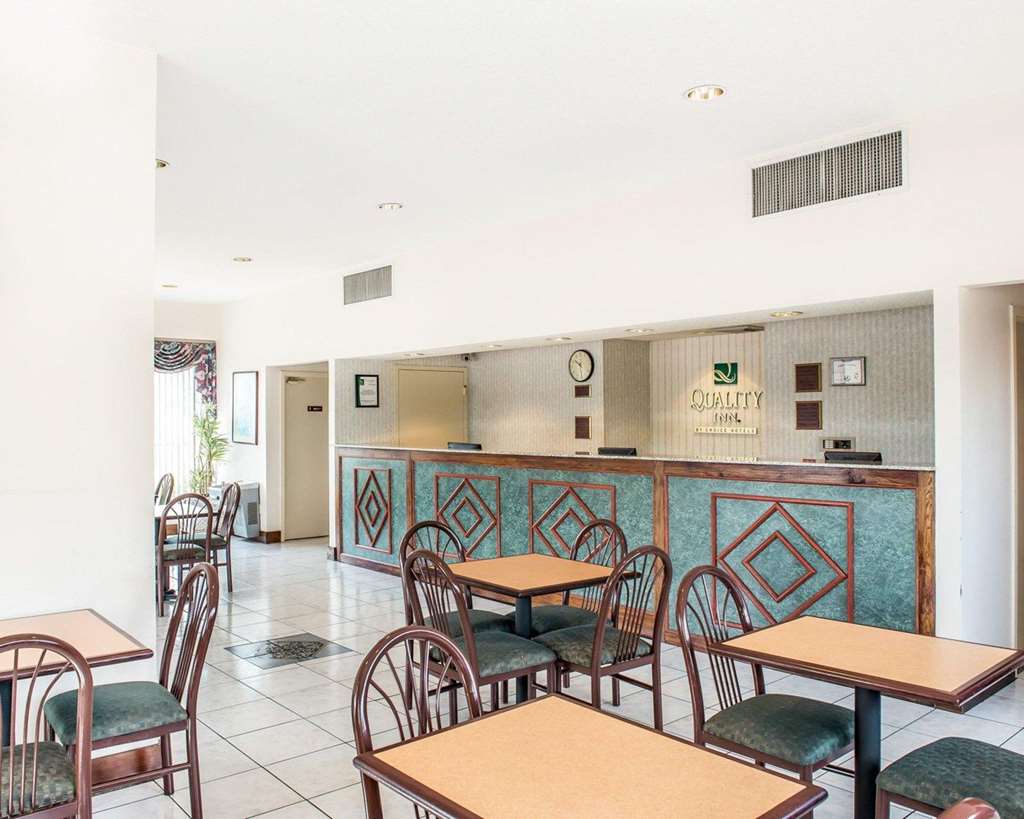 Quality Inn Marianna - photo 5