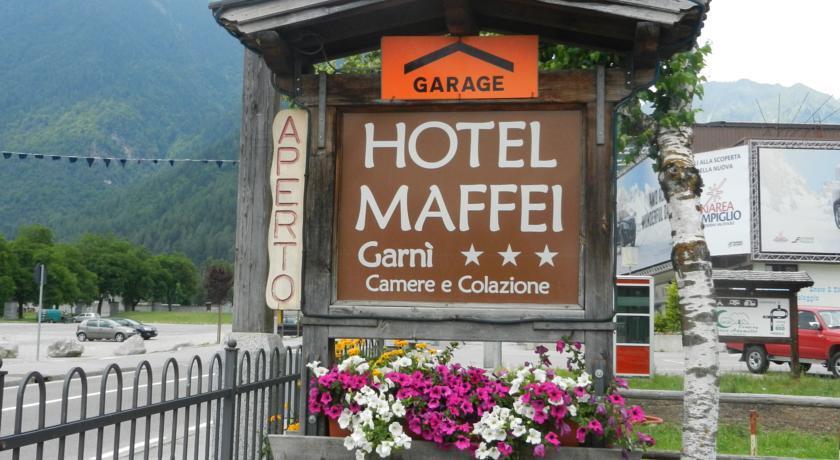 Hotel Garnì Maffei in Pinzolo, Italy
