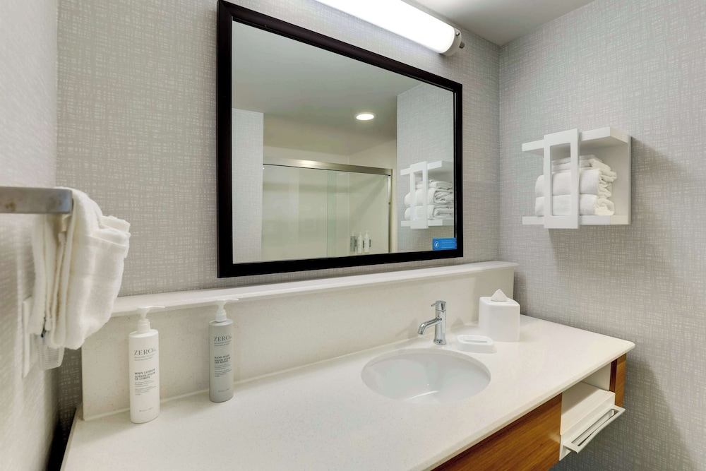 Hampton Inn & Suites Rome - photo 34
