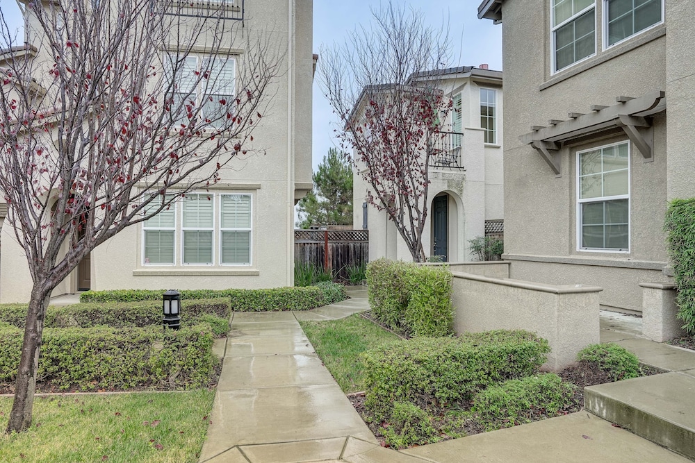 Richmond Vacation Rental: 1 Mi to Shoreline - photo 22