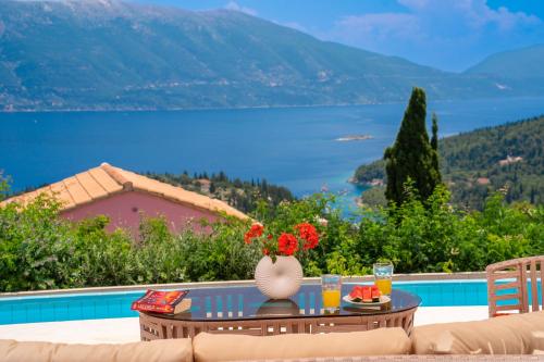 Villa Apollo Up To 8px Private Pool — 4-Star Luxury Hotel in Kefalonia, Greece