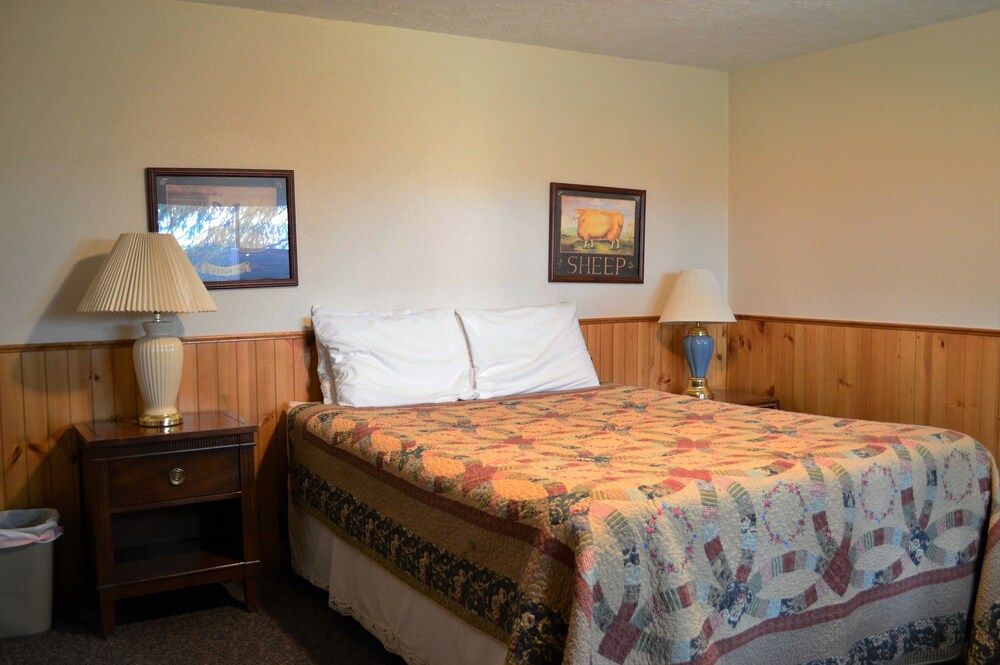 Daven Haven Lodge & Cabins - photo 11