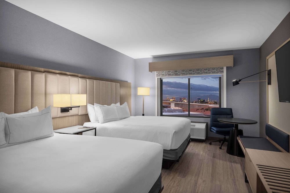DoubleTree by Hilton Las Vegas Airport - photo 55