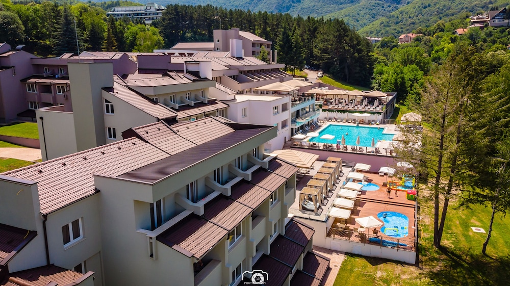 Hotel Sunce — hotel in Soko Banja