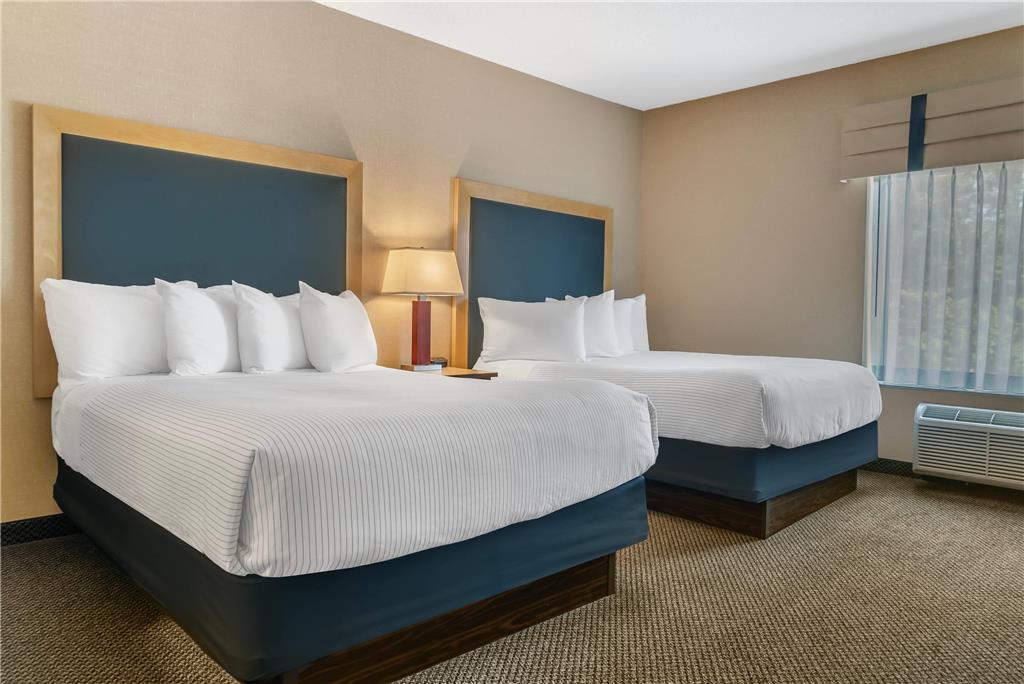 Cambria Hotel Traverse City - photo 27