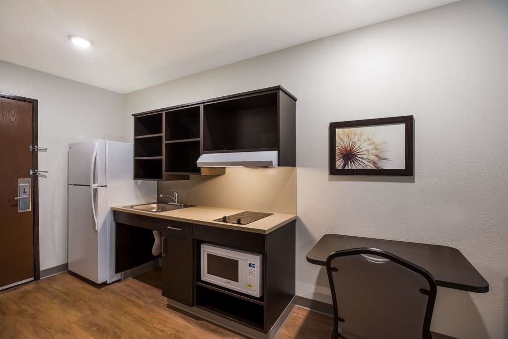 WoodSpring Suites Orlando North Maitland - photo 21