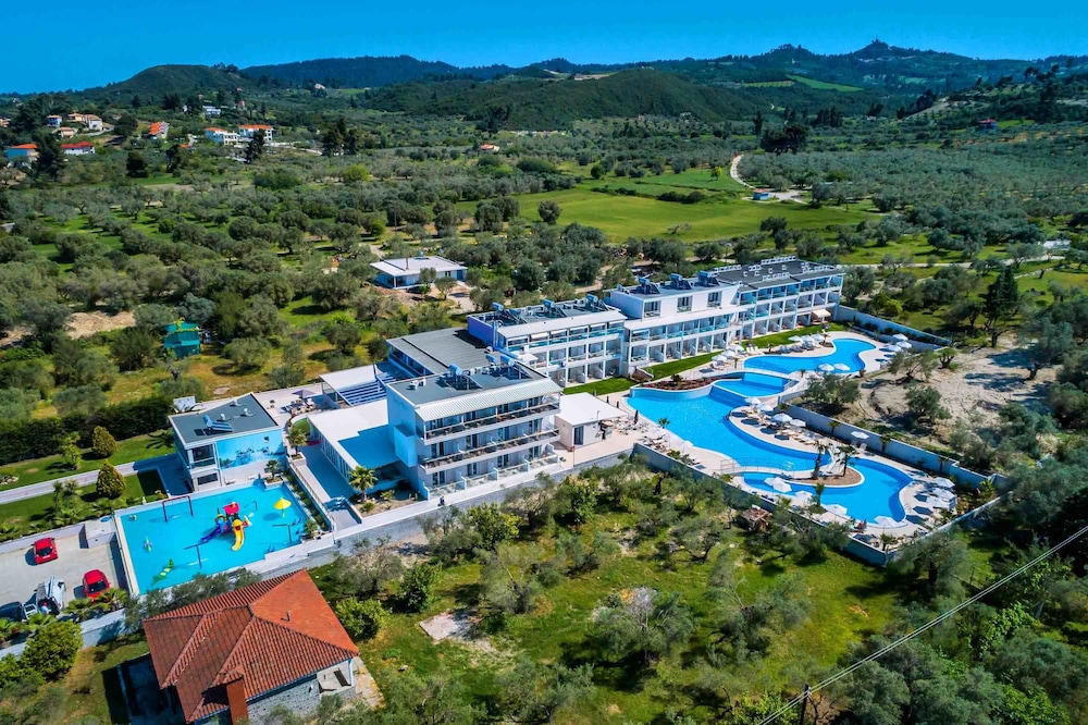 Anna Hotel - carbon neutral hotel in Kassandreia