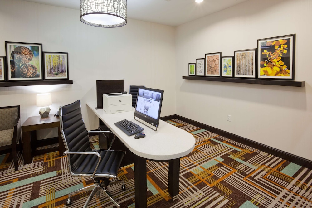 Homewood Suites by Hilton Davenport - photo 31