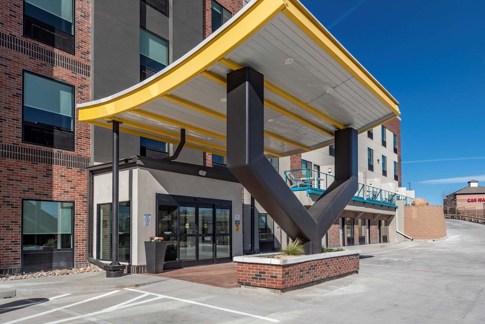 MainStay Suites Colorado Springs East Medical Center Area - featured photo