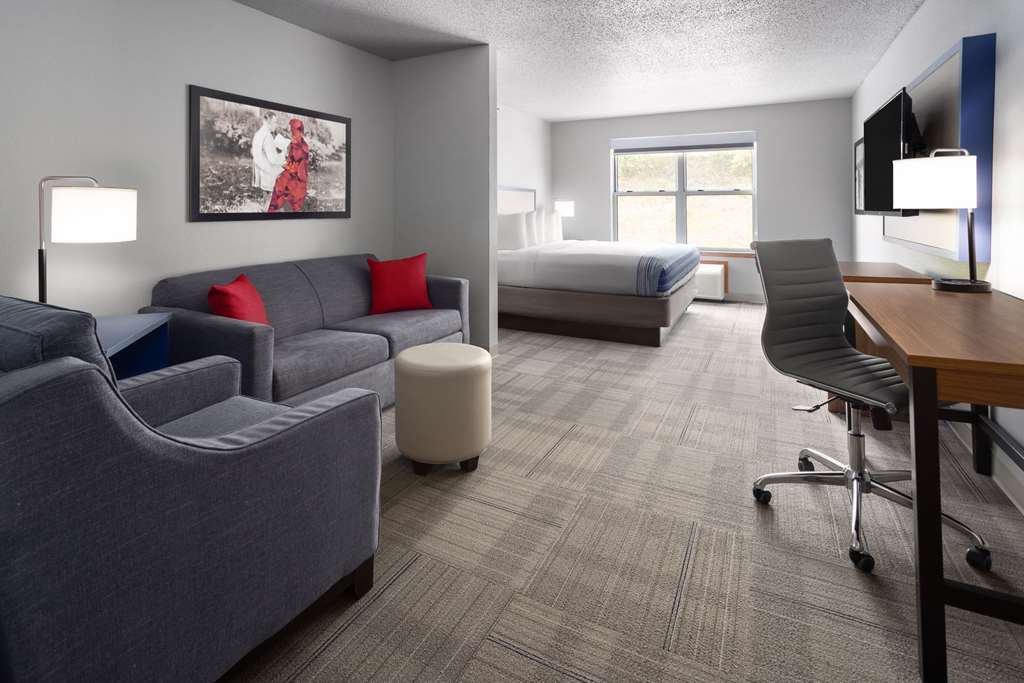 AmericInn by Wyndham Iron Mountain - photo 28