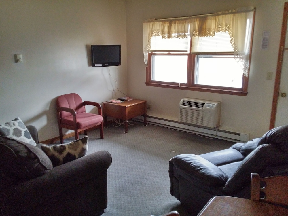 Plantation Motel - photo 67