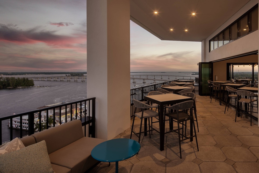 Luminary Hotel & Co. Autograph Hotels - photo 50