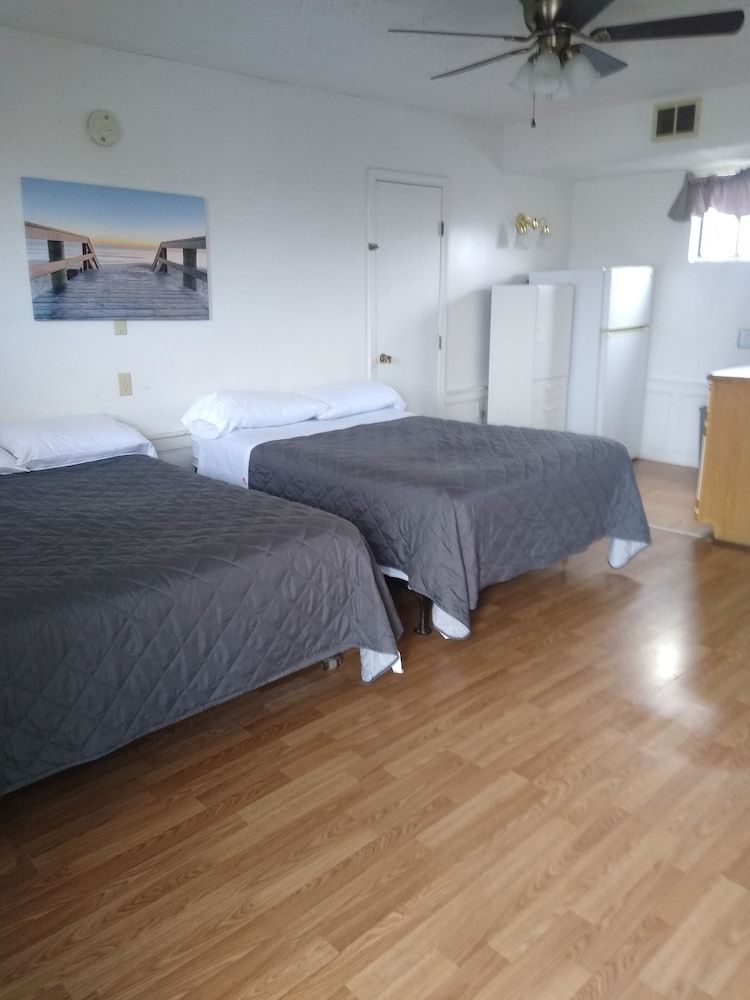 Nautical Motel - photo 15